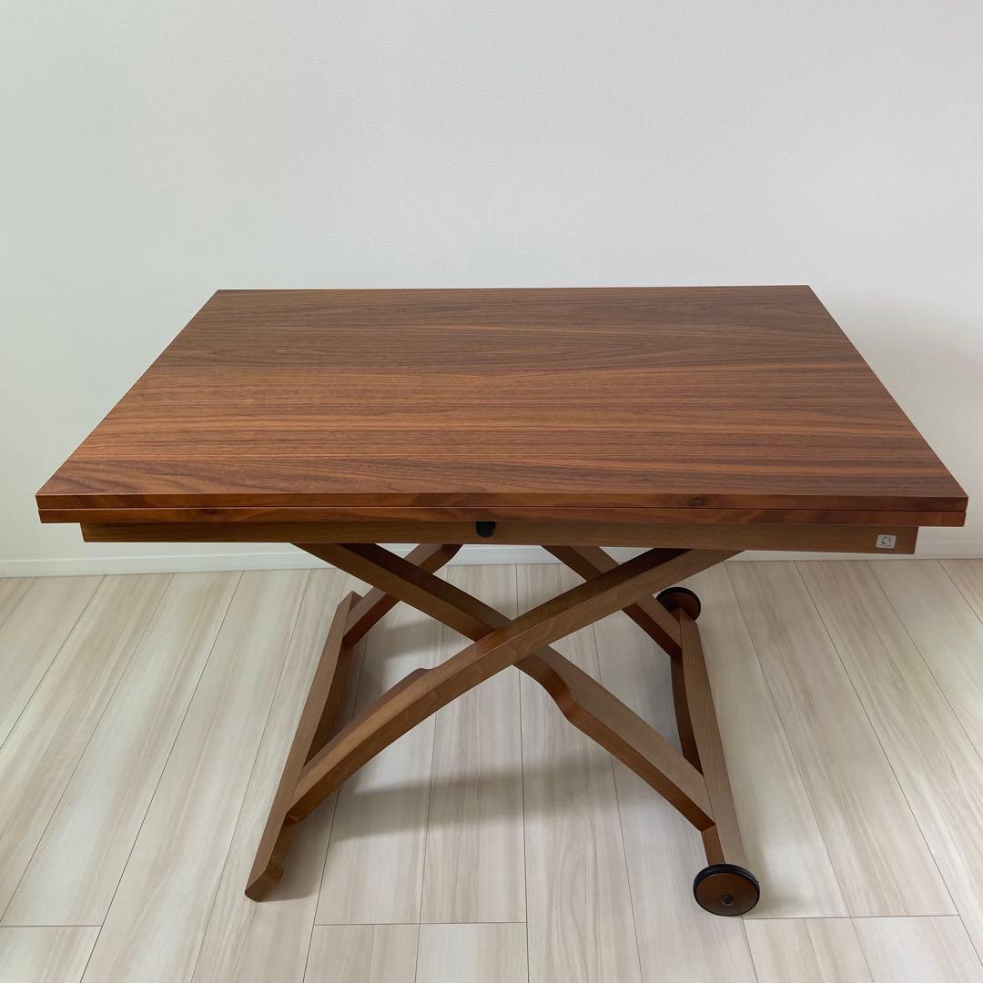 カリガリス　マスコッティ　ダイニングテーブル