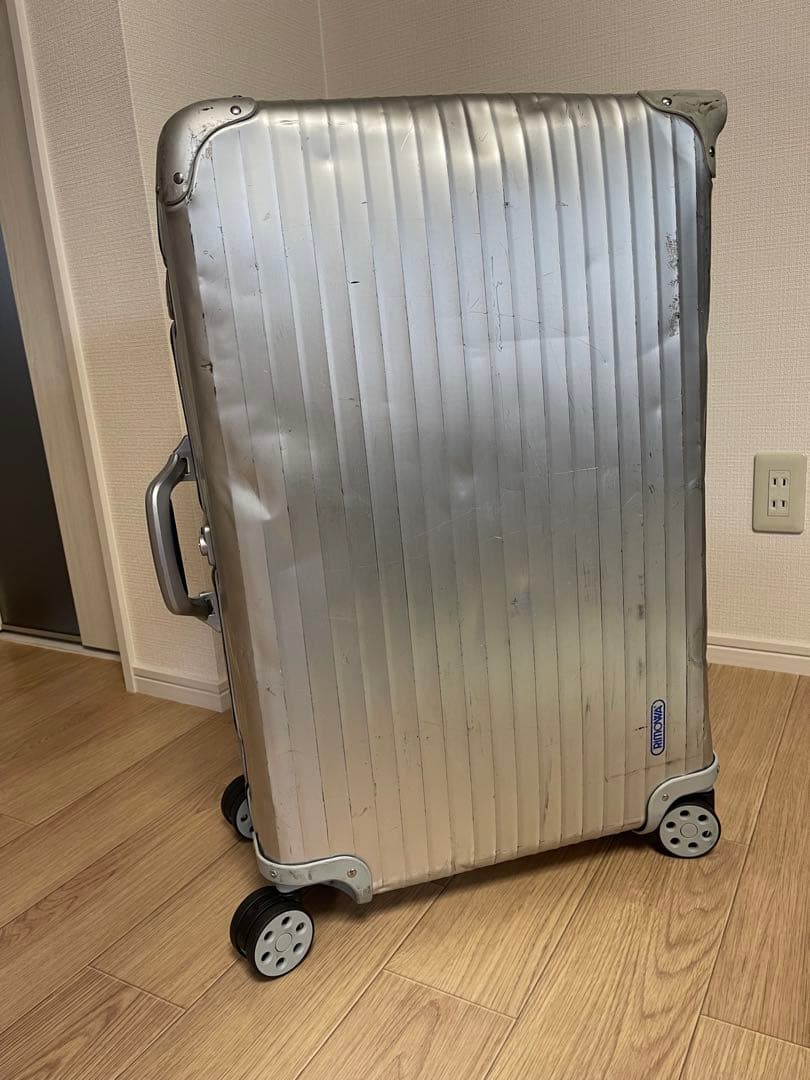 リモワ　シルバーインテグラル4輪トロリー78リットル