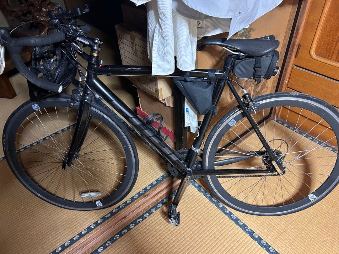 Fujiロードバイク (中古)