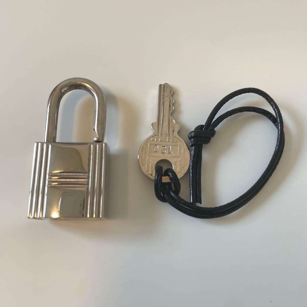 エルメス　カデナ　パドロック　鍵　no.120 シルバー
