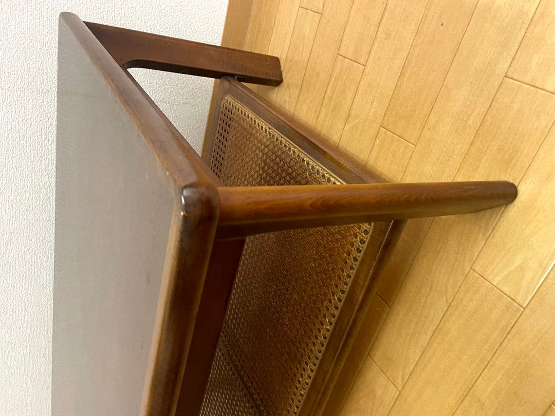 カリモク　ローテーブル　ラタン　机　karimoku