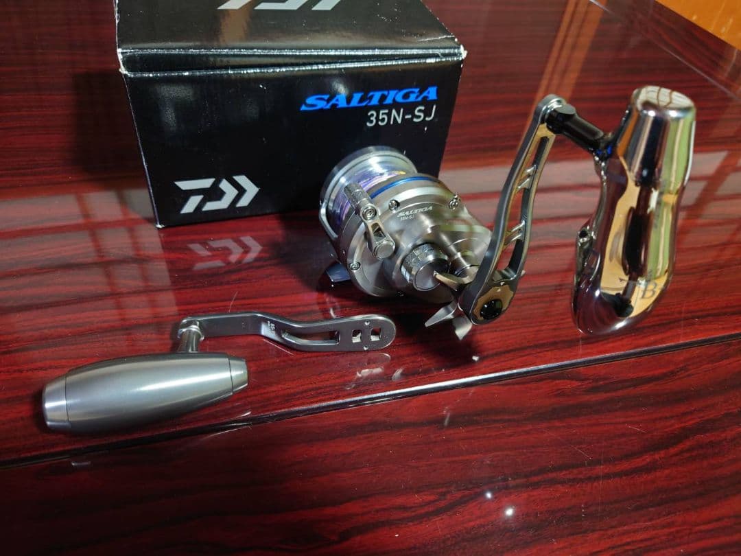 【お年玉セール】　ソルティガ　35N-SJ　超美品　リブレハンドル付き