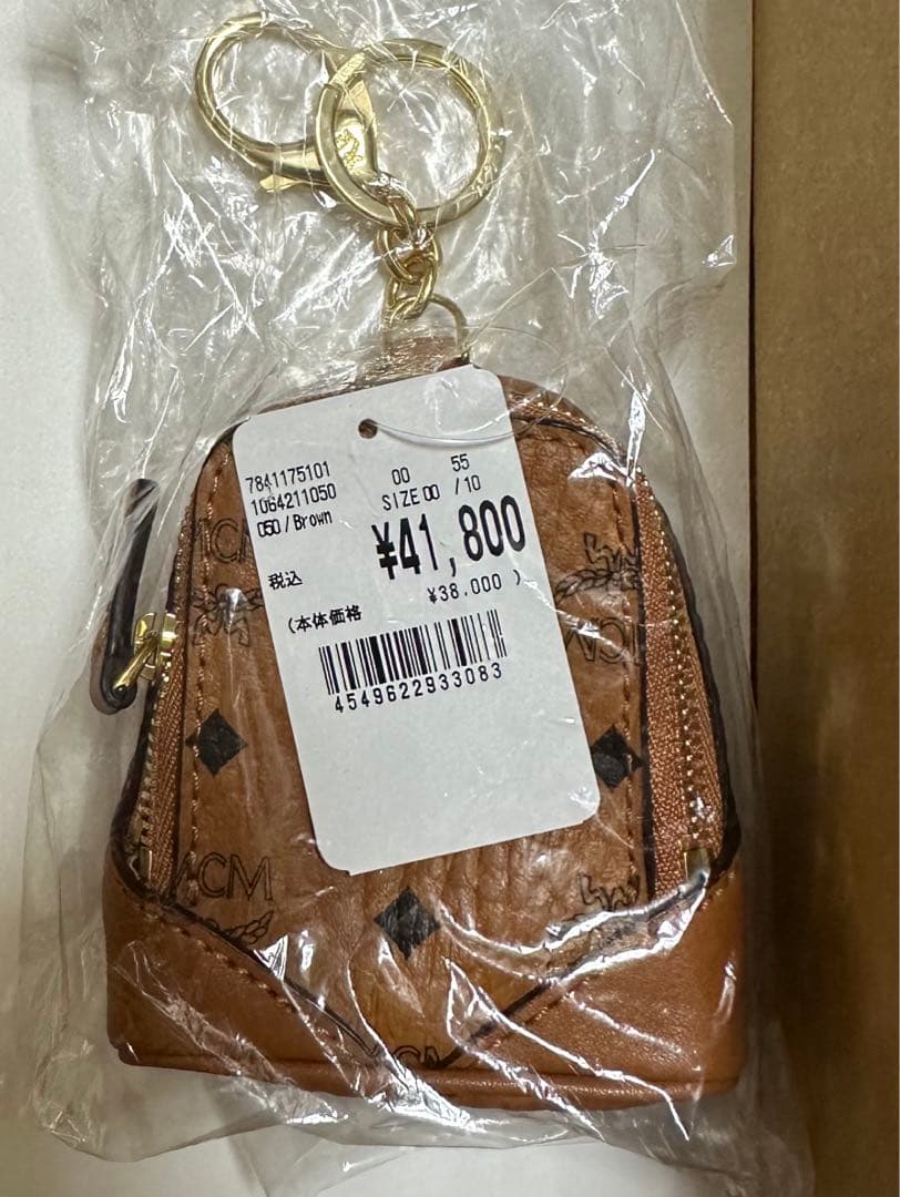 新品未使用　MCM エアポッズチャーム