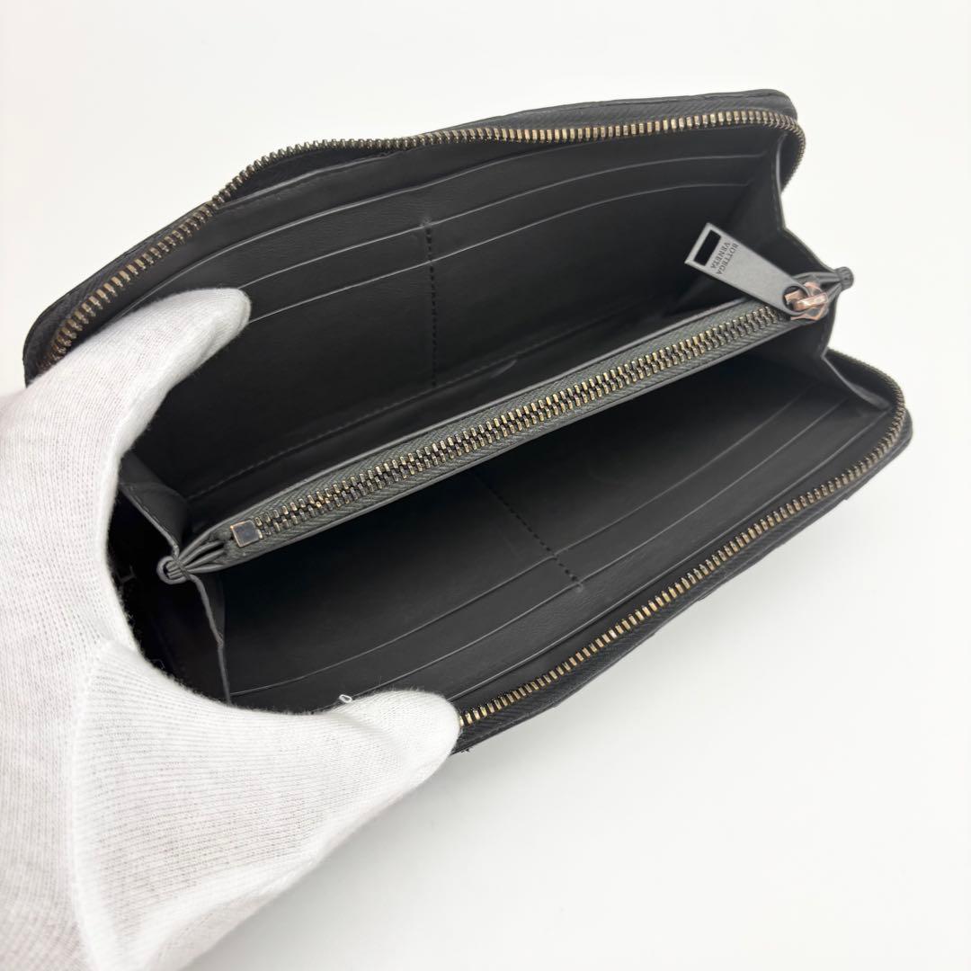 ✨超美品✨ボッテガヴェネタ マキシイントレチャート ラウンドファスナー ブラック