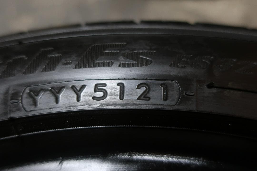 Tショップ 人気ブランド販売様送料込み　ヨコハマ　ES32　215/45R17