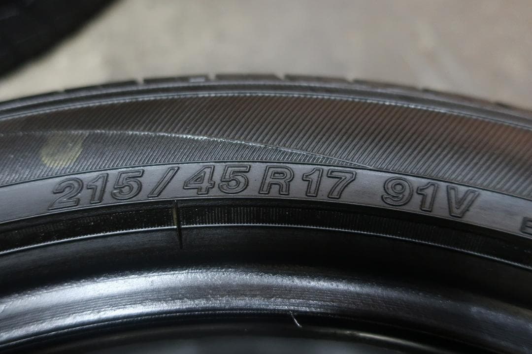 Tショップ 人気ブランド販売様送料込み　ヨコハマ　ES32　215/45R17