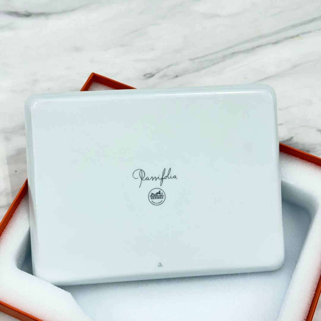 新品未使用　HERMES エルメス トレー No2 〈パシフォリア〉 PM