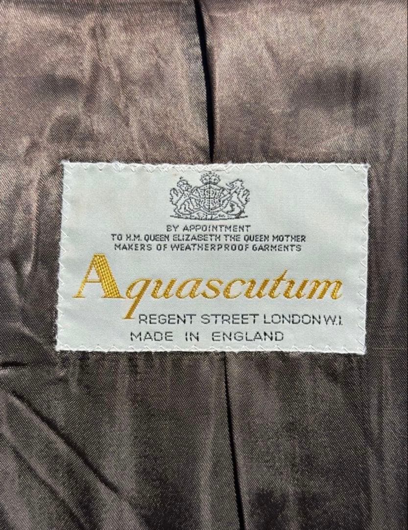 【美品】 アクアスキュータム　ダブル　チェスターコート　カシミヤ　グレー