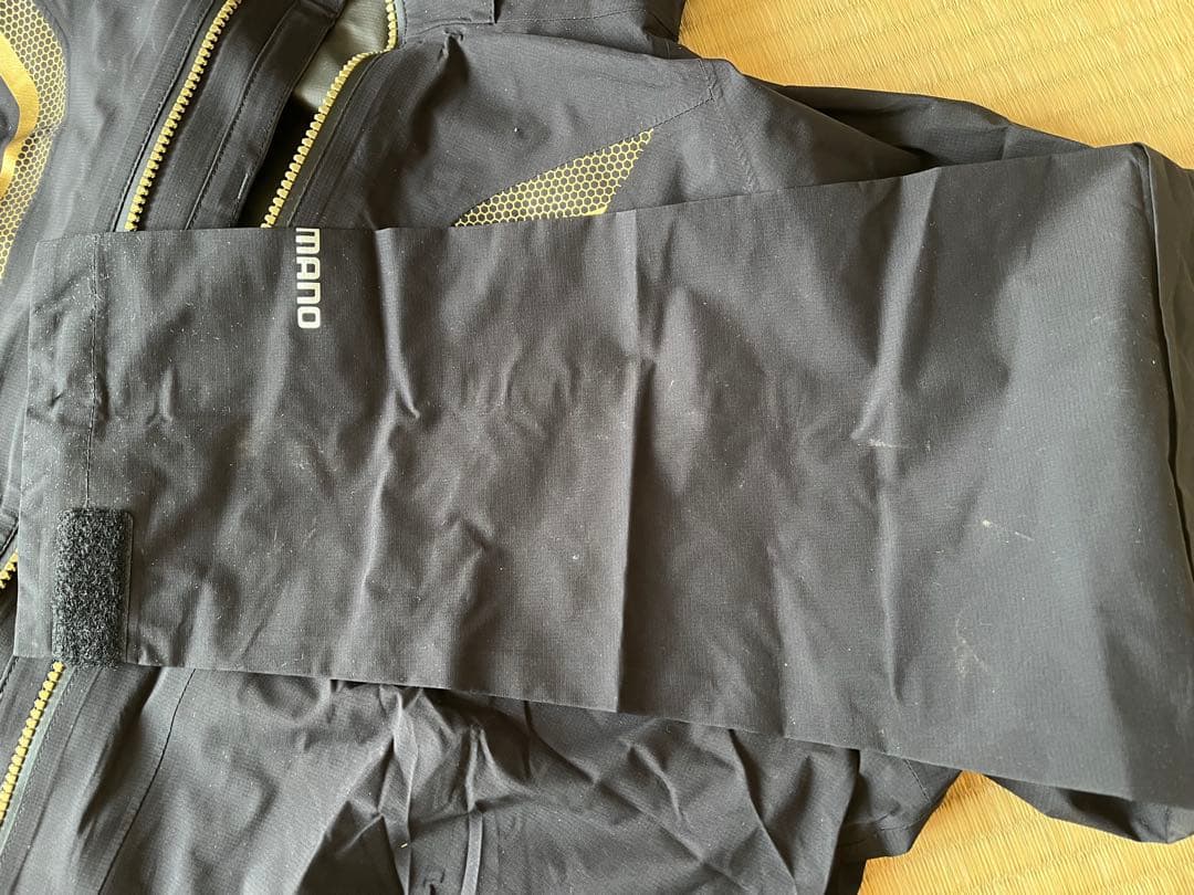 Shimano リミテッドプロ ゴアテックス レインジャケット（ショート）