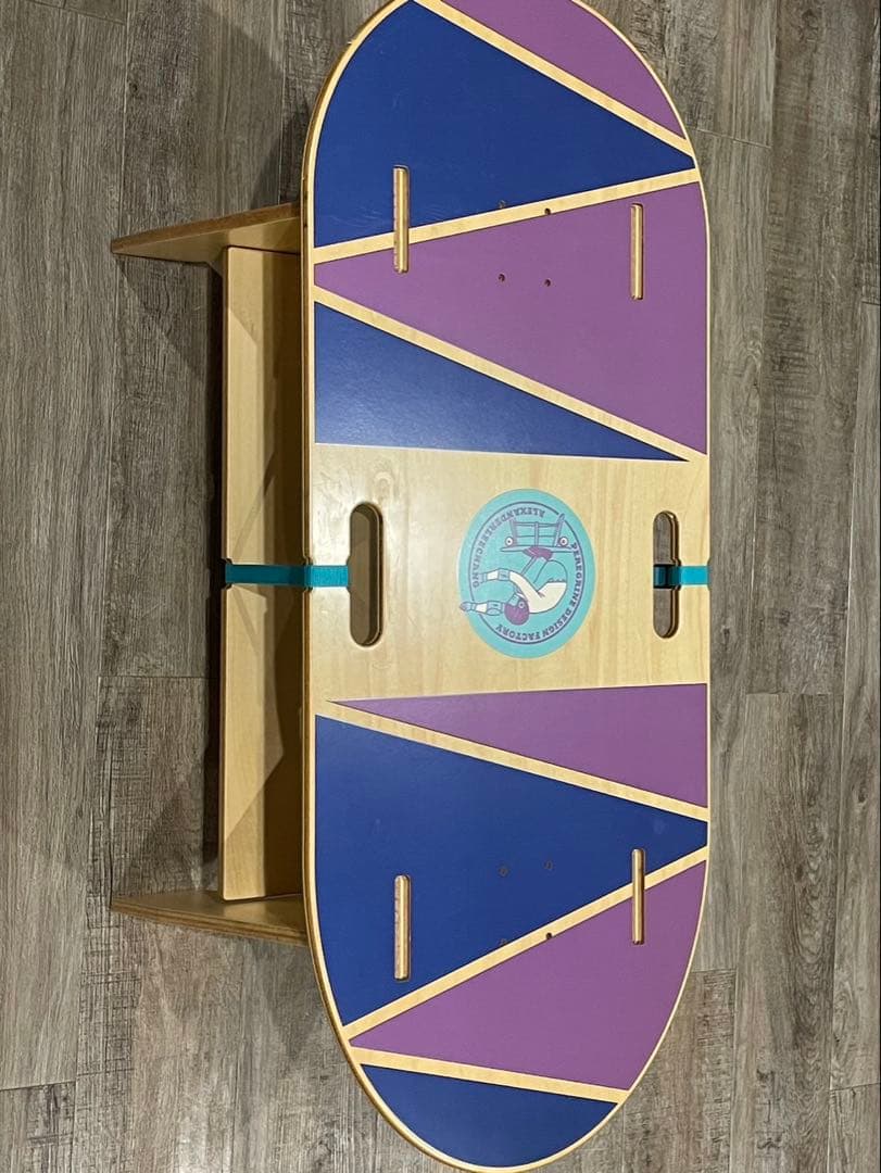 ペレグリン/アレキサンダーリーチャン　スケボーテーブル　収納袋付