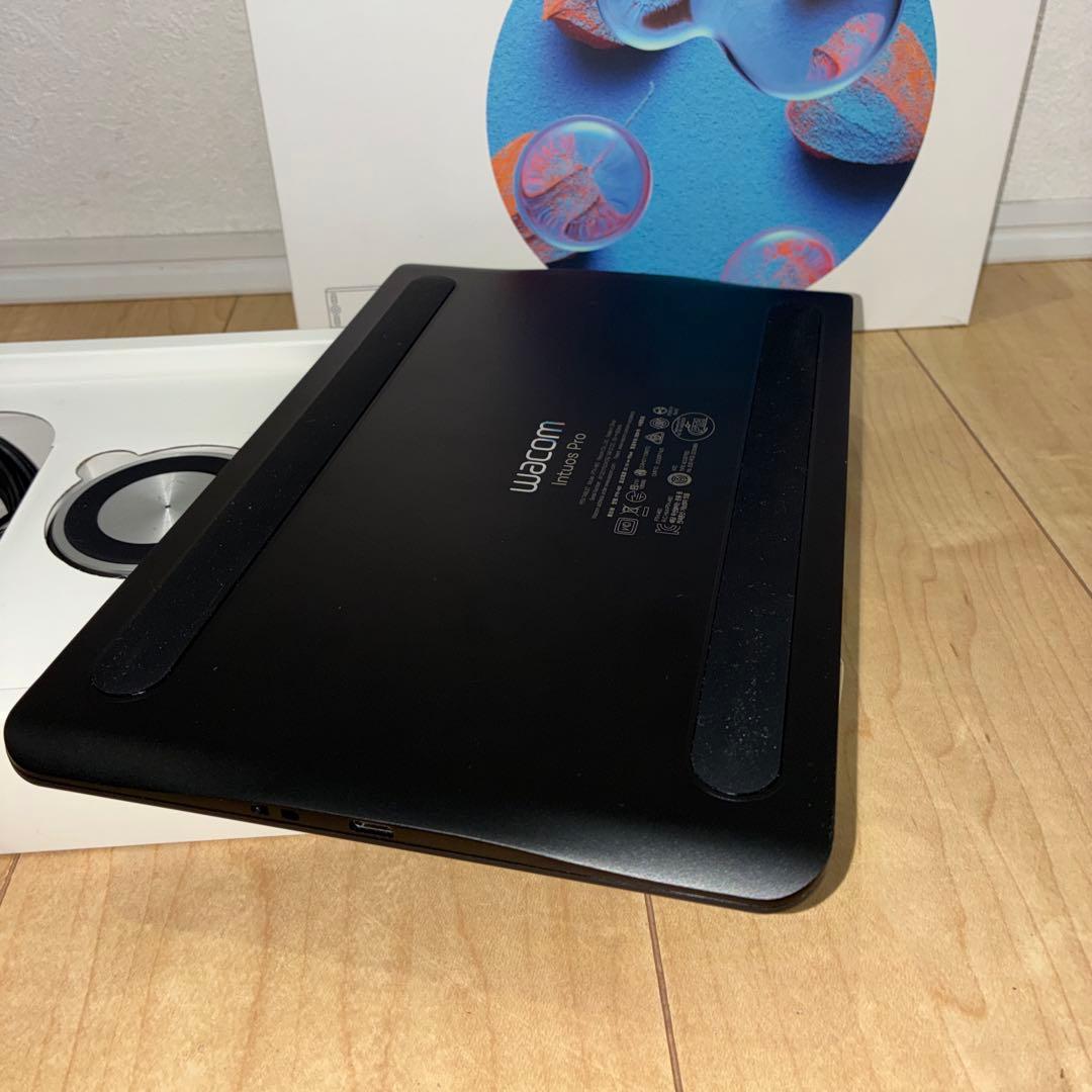 【美品】ワコム Intuos Pro Small PTH-460/K1-DB