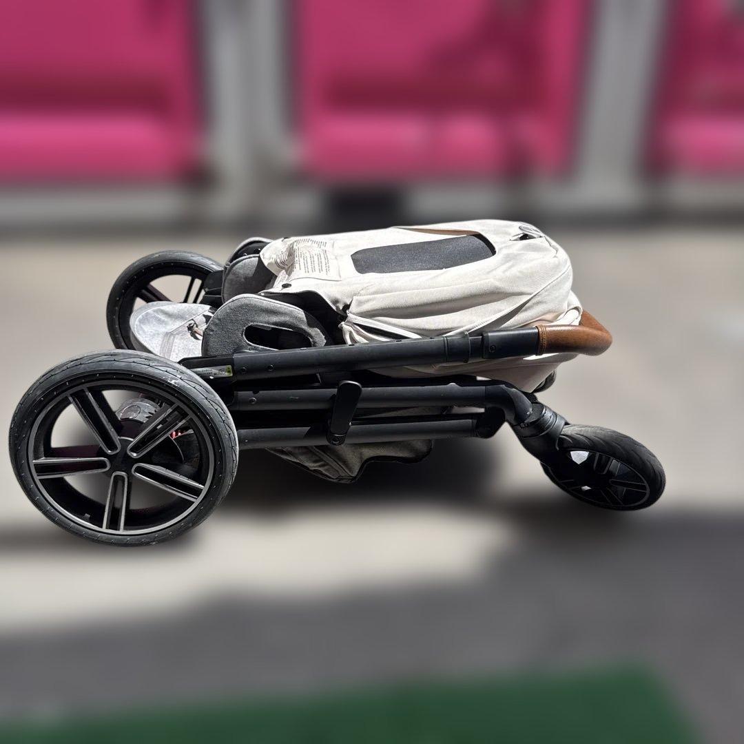 c*a様 HA Nuna ベビーカー ホワイト コンパクト