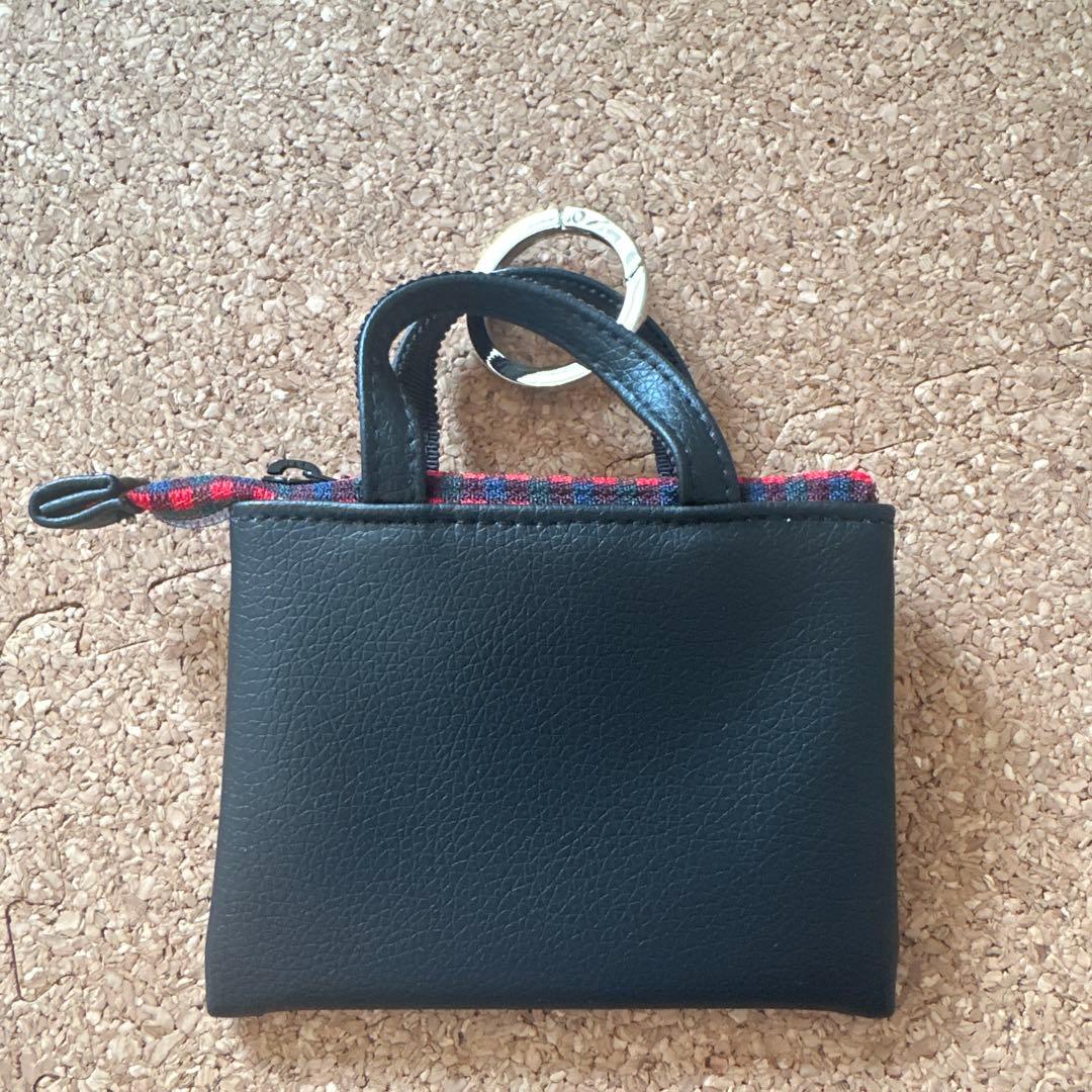 ファミリア　ビューティー　ミニバッグチャーム familia　BEAUTY