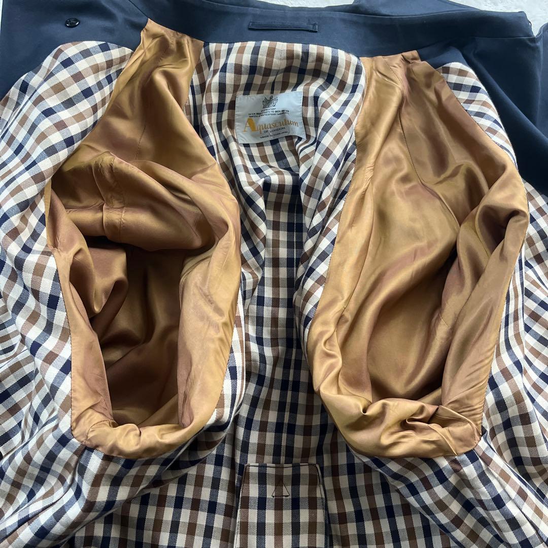 ★アクアスキュータム　トレンチコート　ネイビー　クラブチェック　ベルト