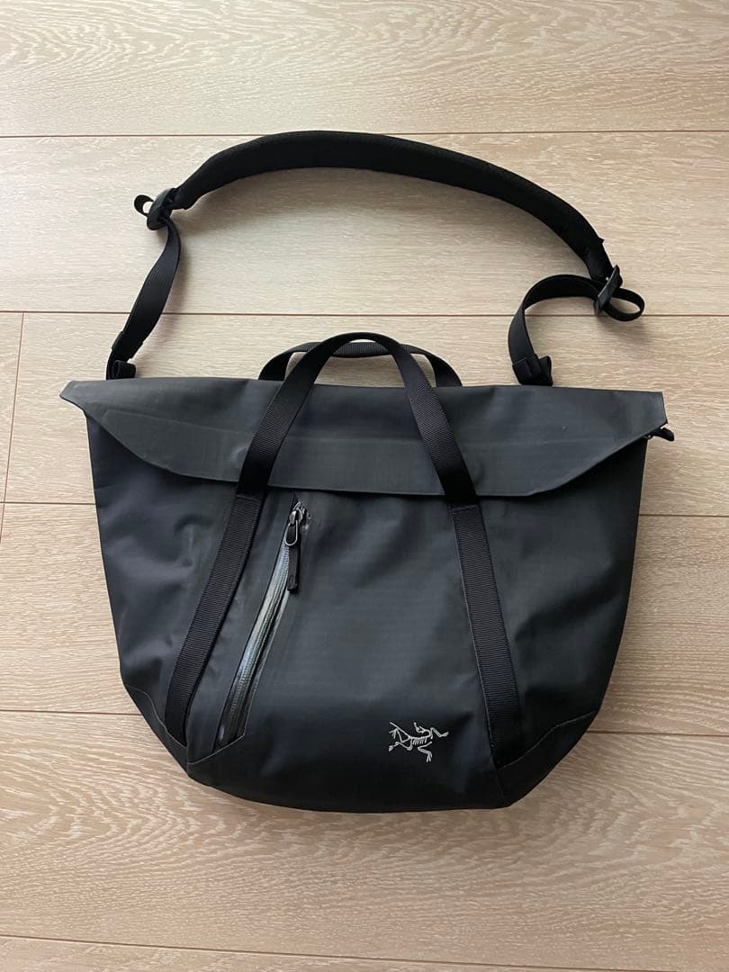 アークテリクス／グランヴィル　ショルダーバッグ