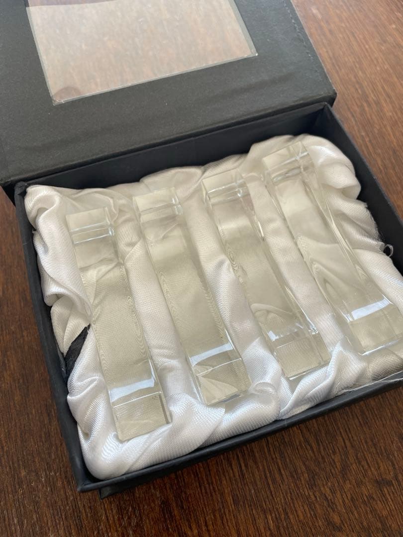 クリスタル　カトラリーレスト　オレグ・カッシーニ