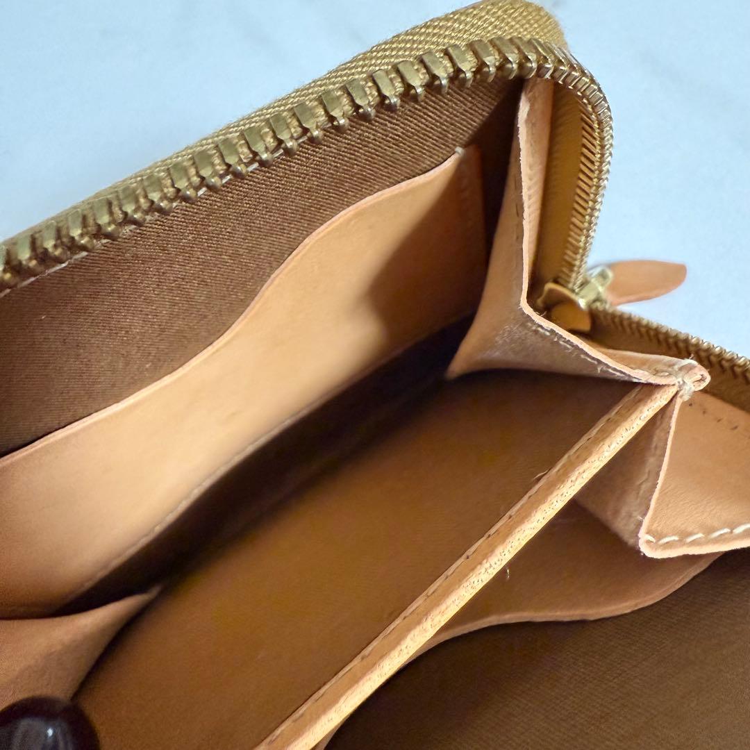 IL BISONTE 二つ折り財布 ベージュ