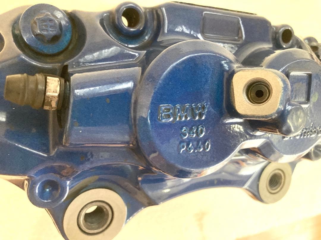  純正F系ブレーキキャリパー