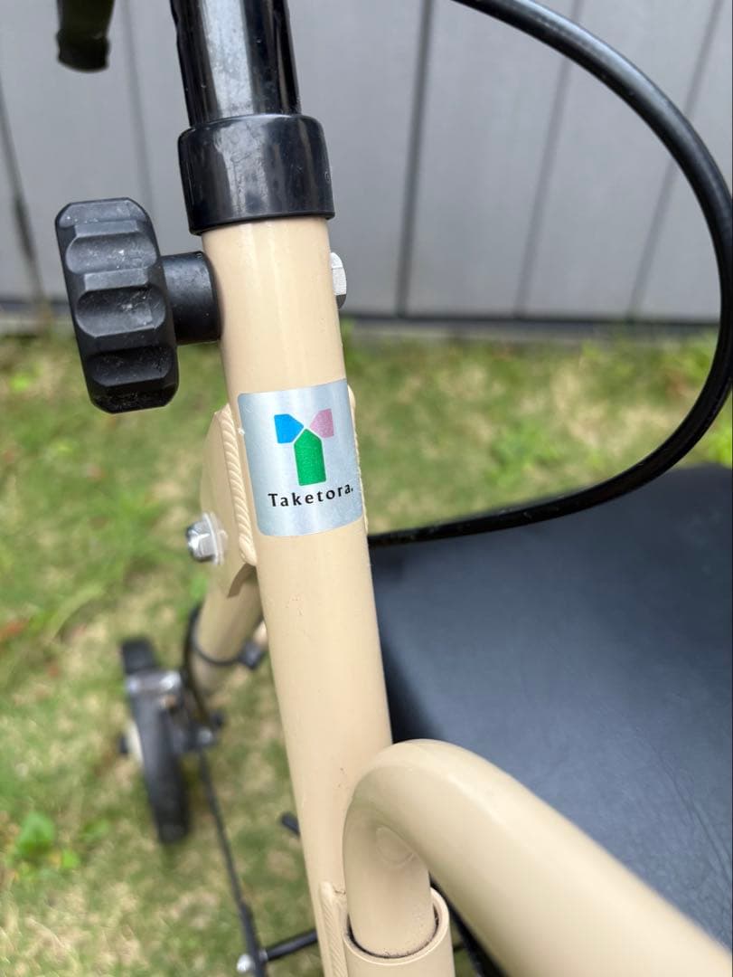 【歩行器】竹虎　ハッピーミニ　ベージュ