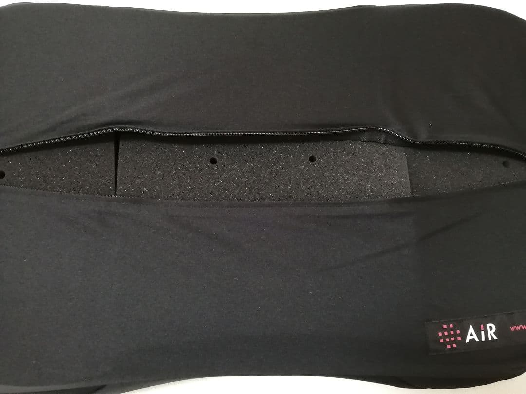 エアー4DX ピロー　LOW 西川　レッド