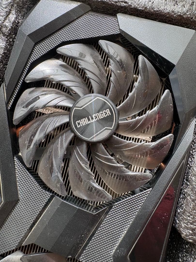 グラフィックボード・グラボ・ビデオカード ASRock Radeon RX 6600 Challenger 8GB