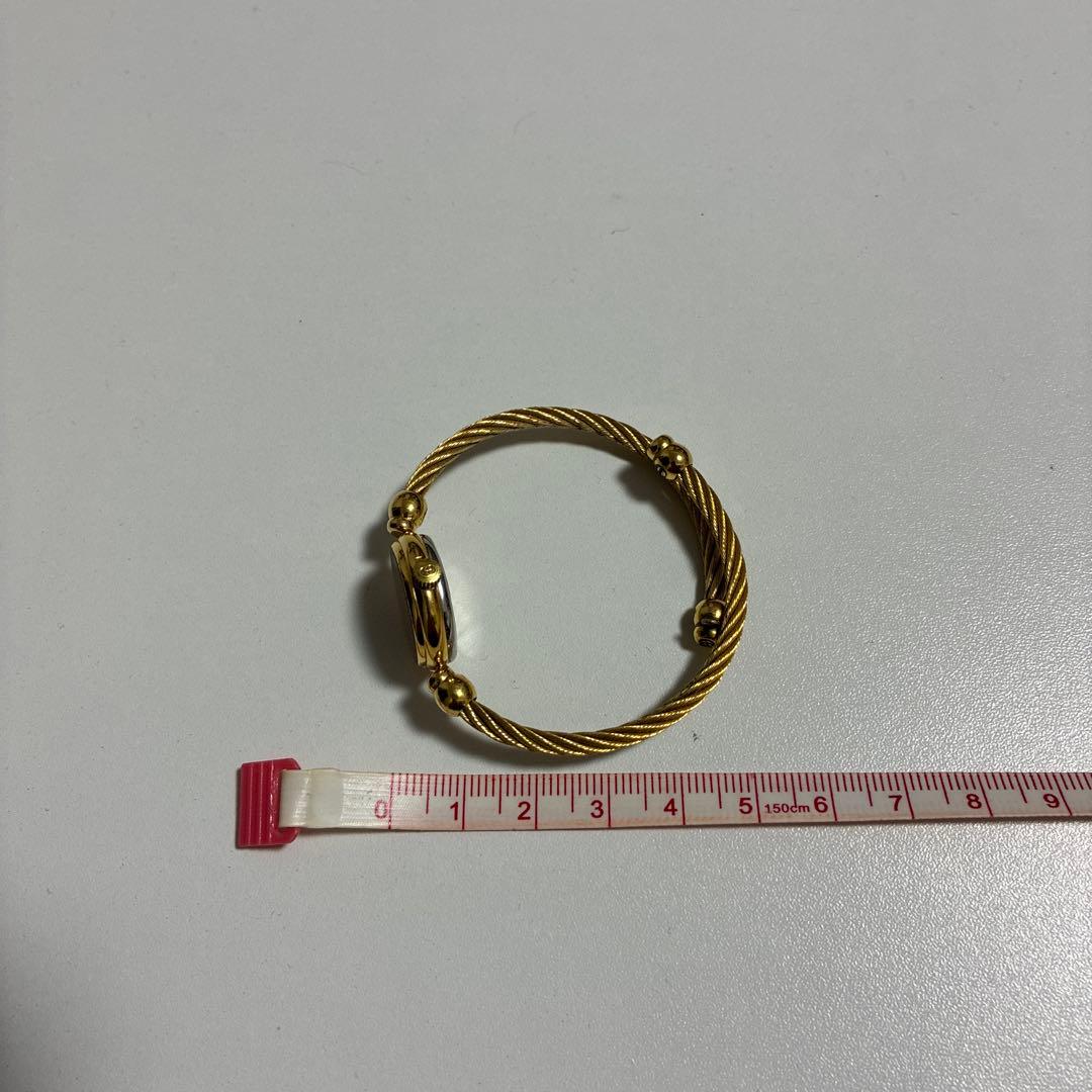 y*a様 GUCCI ゴールド ブレスレットウォッチ