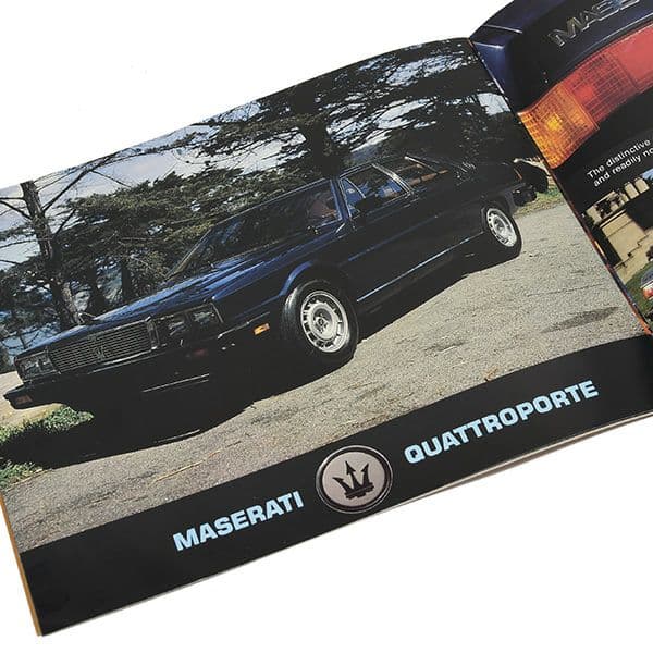 希少 マセラティ クアトロポルテⅢ 本カタログ