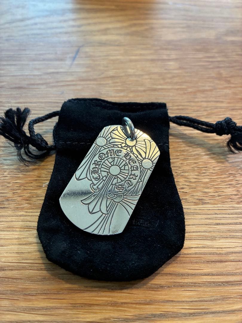 本日限定　クロムハーツ ゴッドブレスワールド ドッグタグ(ケース付)