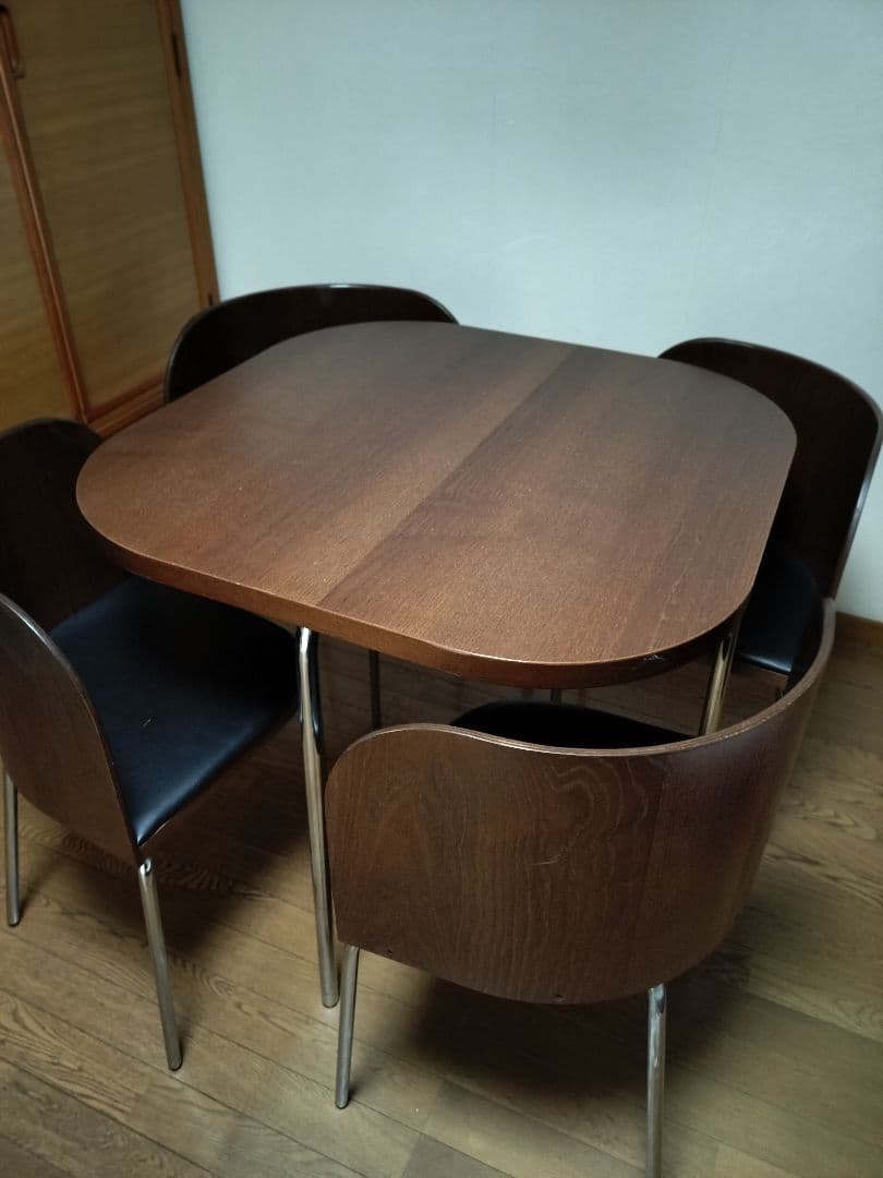 IKEA FUSION  4人掛け ダイニングテーブルセット