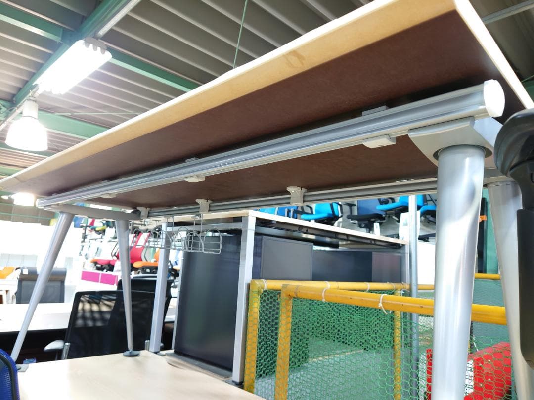 HermanMiller（ハーマンミラー） 1800ワークテーブル