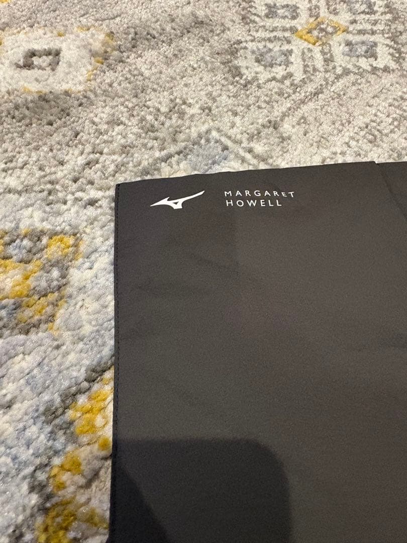 MARGARET HOWELL × MIZUNO DOWN MUFFLERコラボ