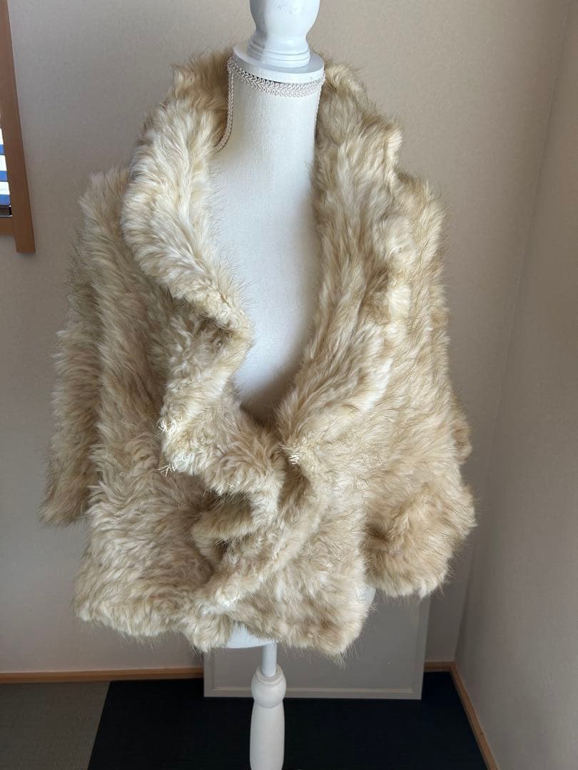 ビーバー　リアルファー　ケープ　ポンチョ　ホワイトゴールド
