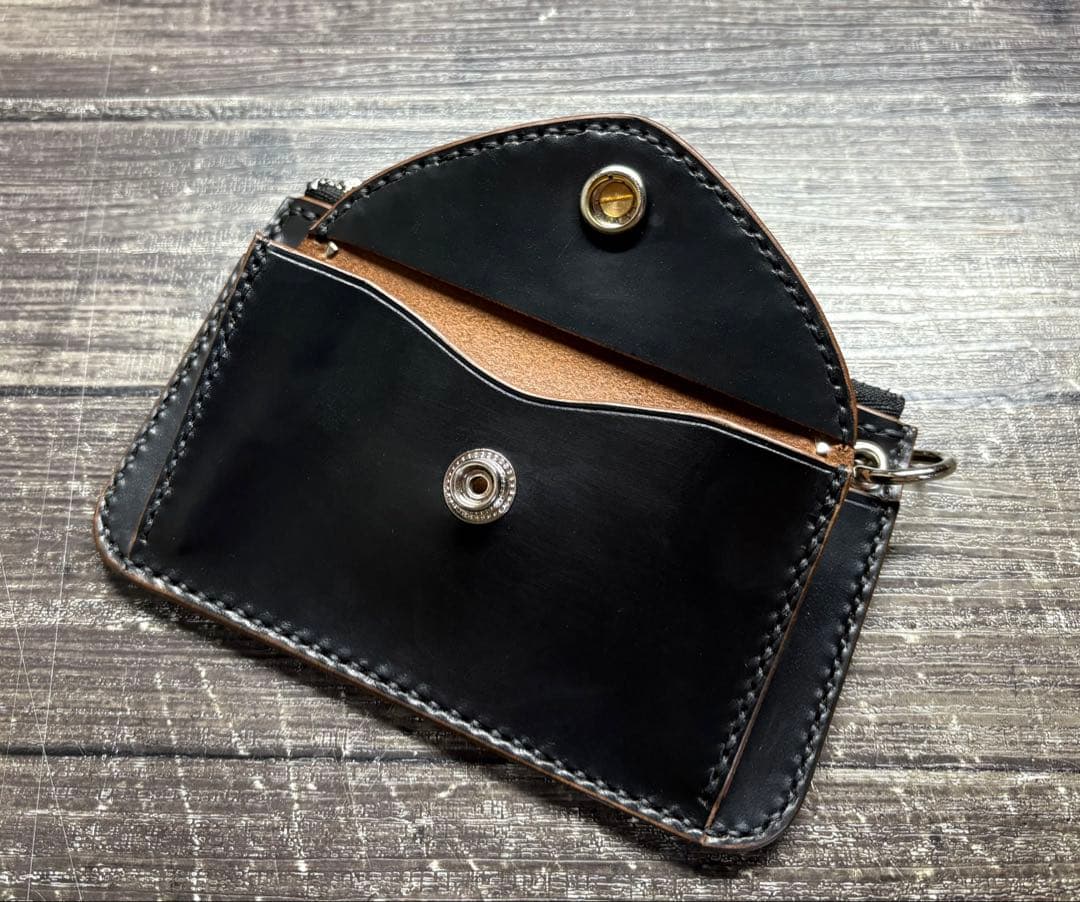 クロムエクセルレザー　スタッズ&アポロコンチョ　ユーティリティウォレット