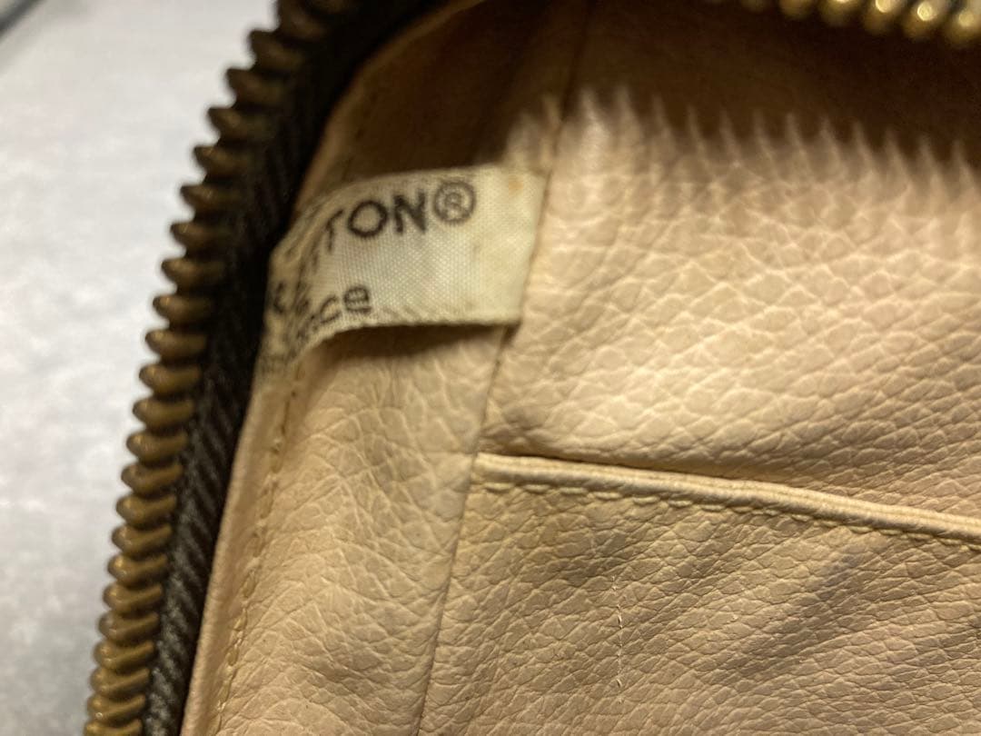 ルイヴィトン トゥルーストワレット28 ポーチ モノグラム