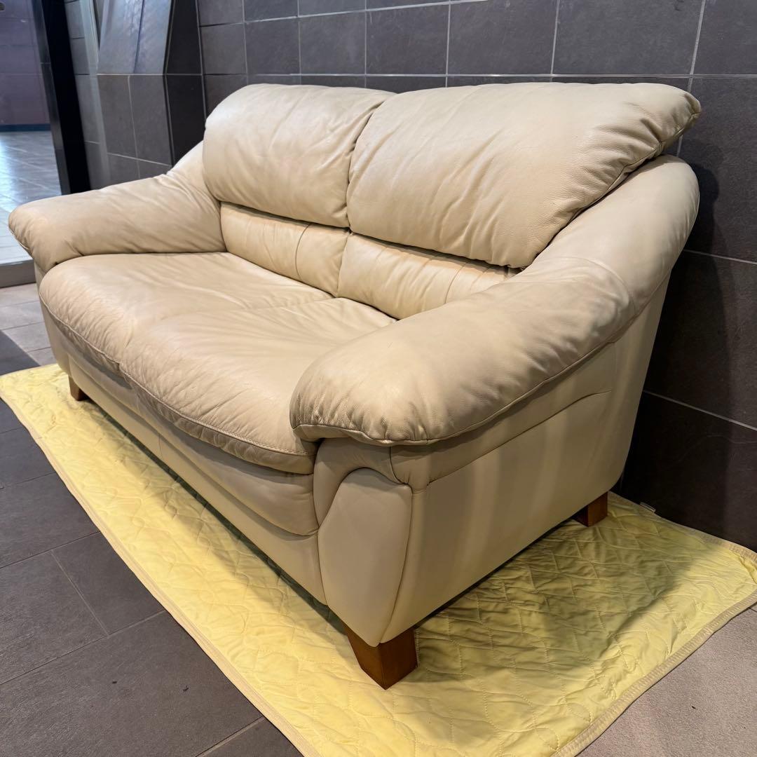 IDC大塚家具 廃盤 2人掛け 半革ソファ アイボリー