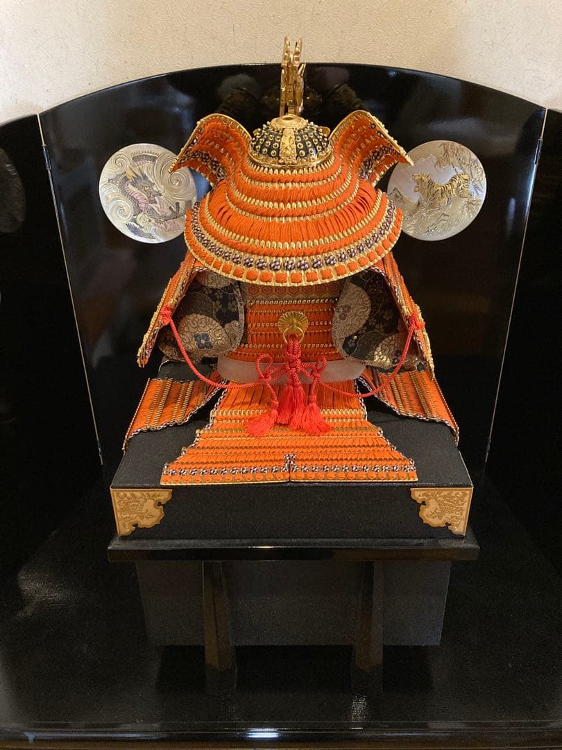 超美品　五月人形　鎧兜　一式　彫金　格式高い　仕上げ　破魔弓もお付けします