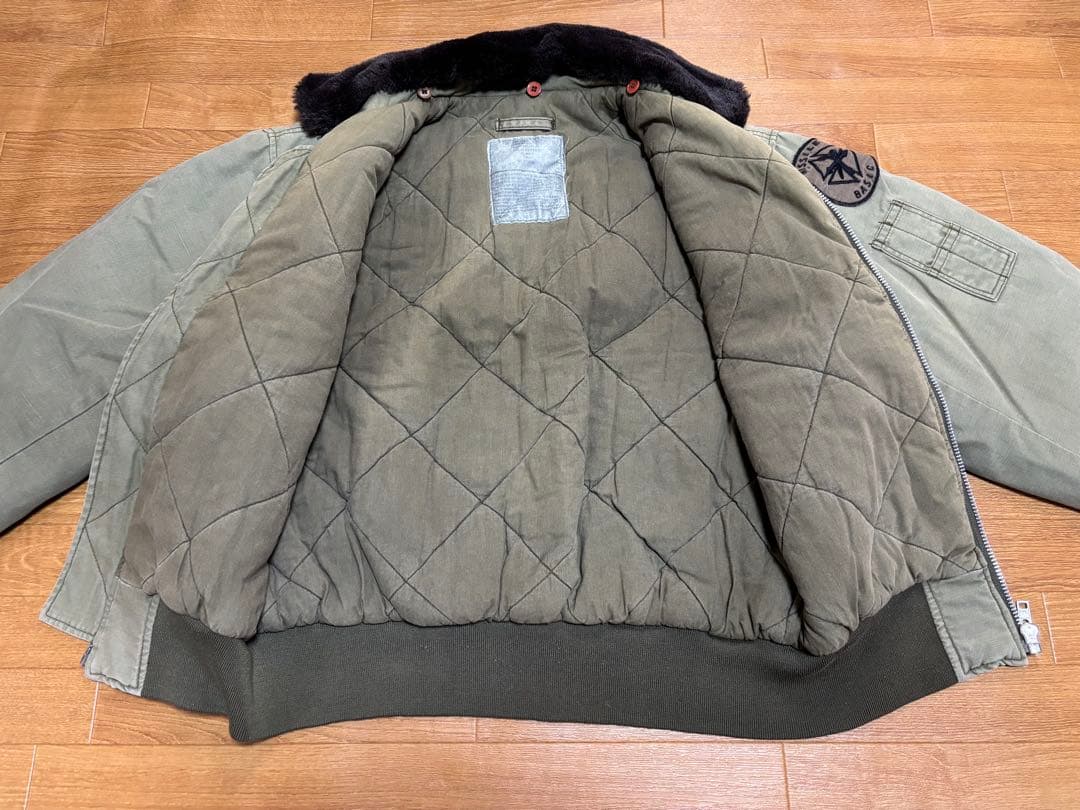 雰囲気抜群 フライトジャケット サイズLA 中綿　vintage