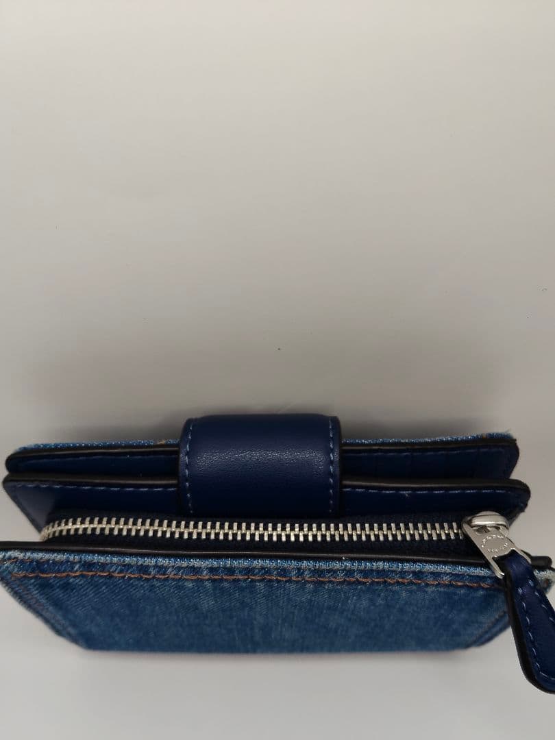 COACH　デニム　二つ折り財布