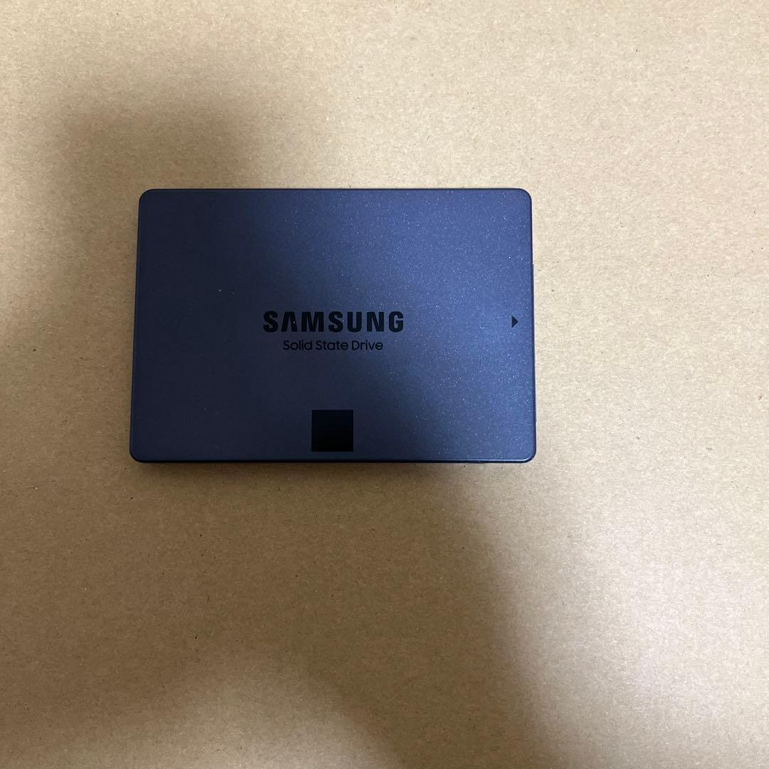 Samsung 860 QVO 1TB 内蔵型SSD