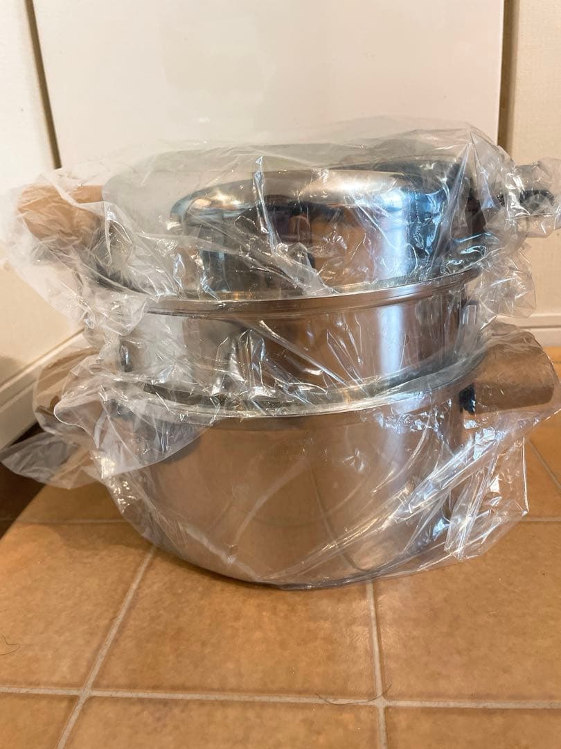 ★再値下げ★ 新品未使用　アムウェイの６Ⅼシチューパンセット