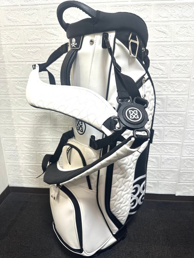 新品未使用☆G/FOREスタンド式キャディーバック9.5インチ　ホワイト