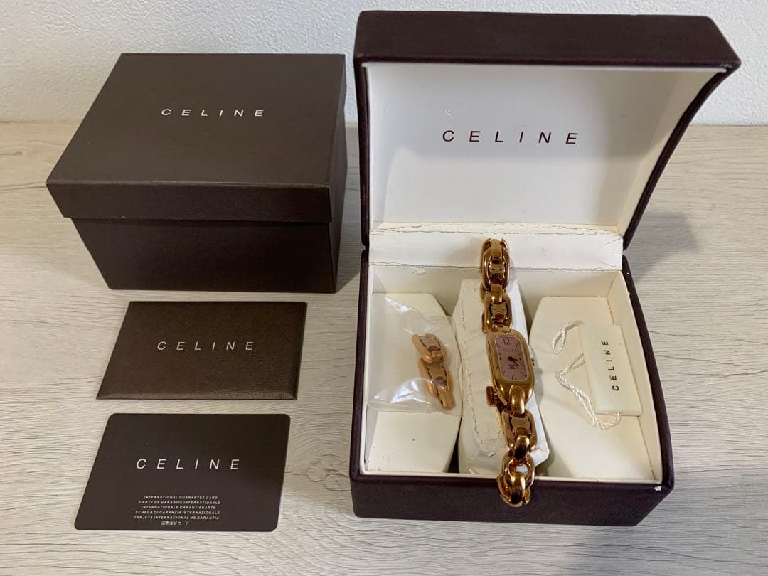 CELINE ピンクゴールドチェーンブレスレット時計