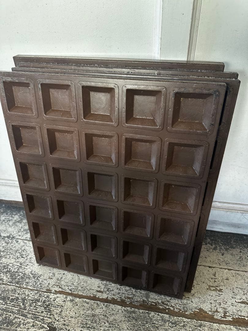 フィナンシェ　テフロン加工金属製　スクエア型 4枚セット　レトロアンティークA