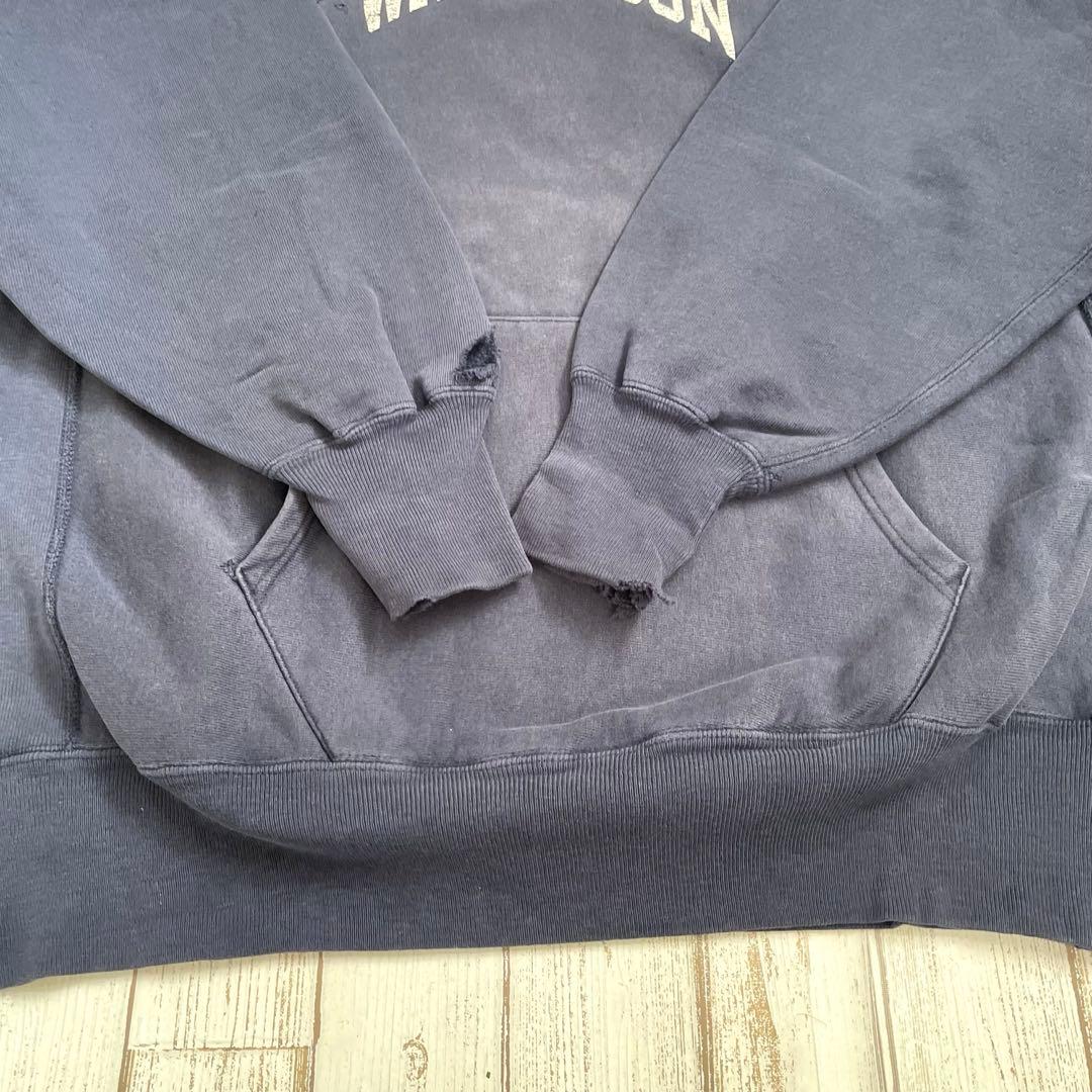 【雰囲気ネイビー！】チャンピオン　リバースウィーブ　フーディ　パーカー　紺　刺繍