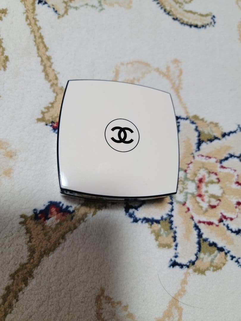 Dior CHANEL　コスメ　まとめ売りクッションファンデーション 4点