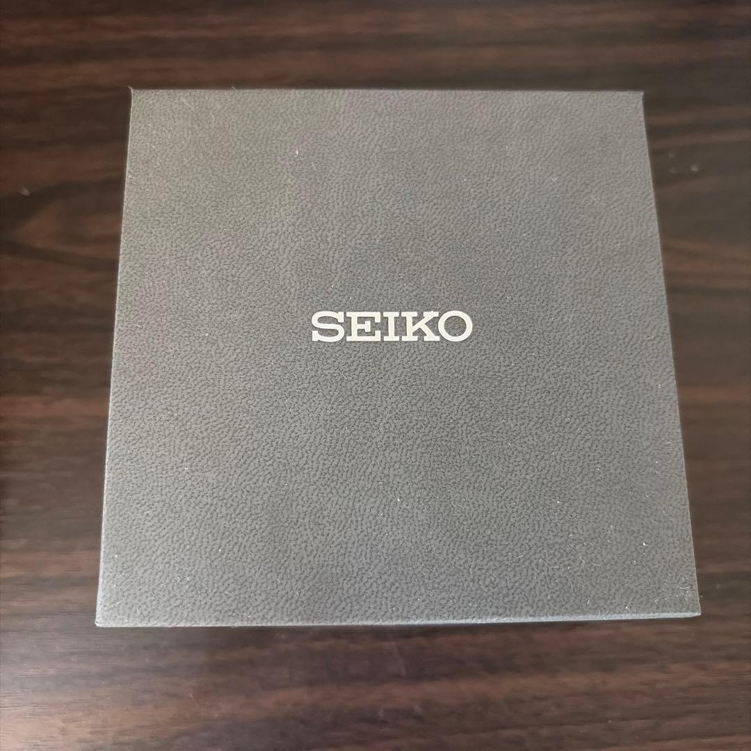 SEIKO アナログ時計 ダークグレー