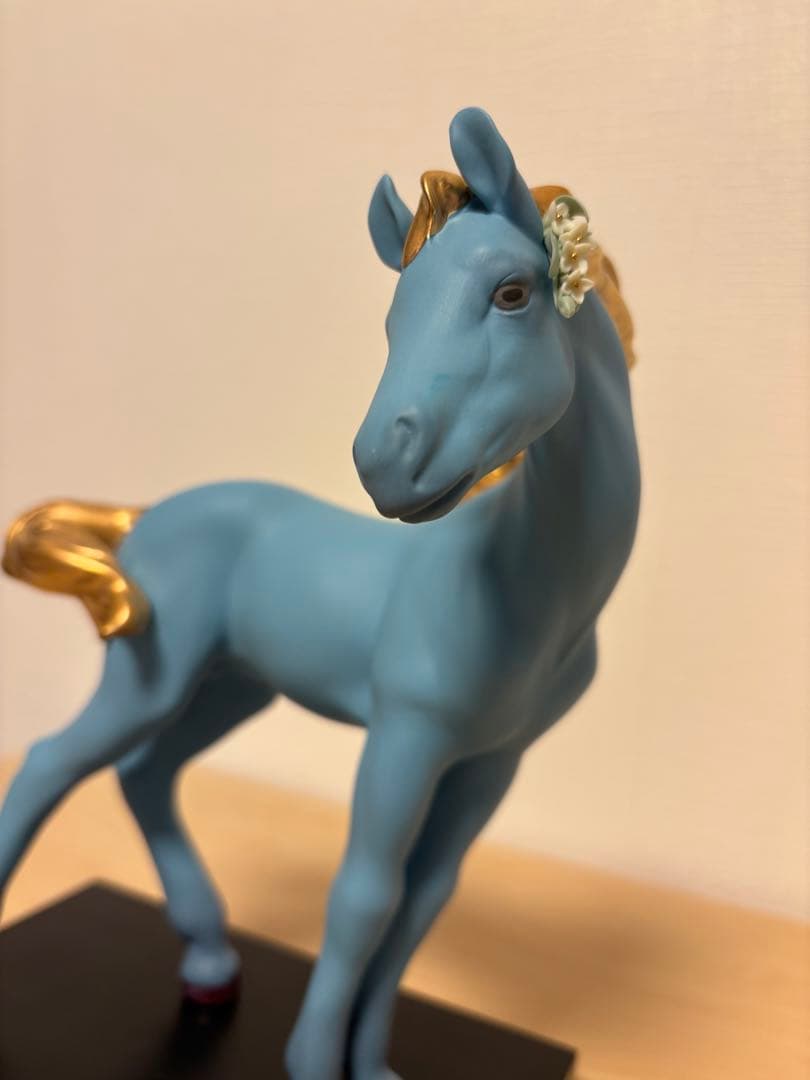 リヤドロ　青午