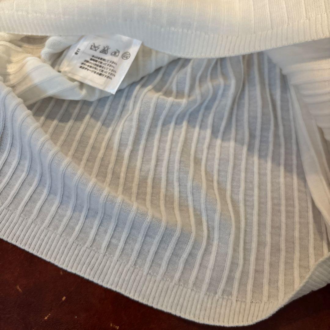 CHANEL タンクトップ 42 ボタン　ホワイト　新品　ノースリーブ