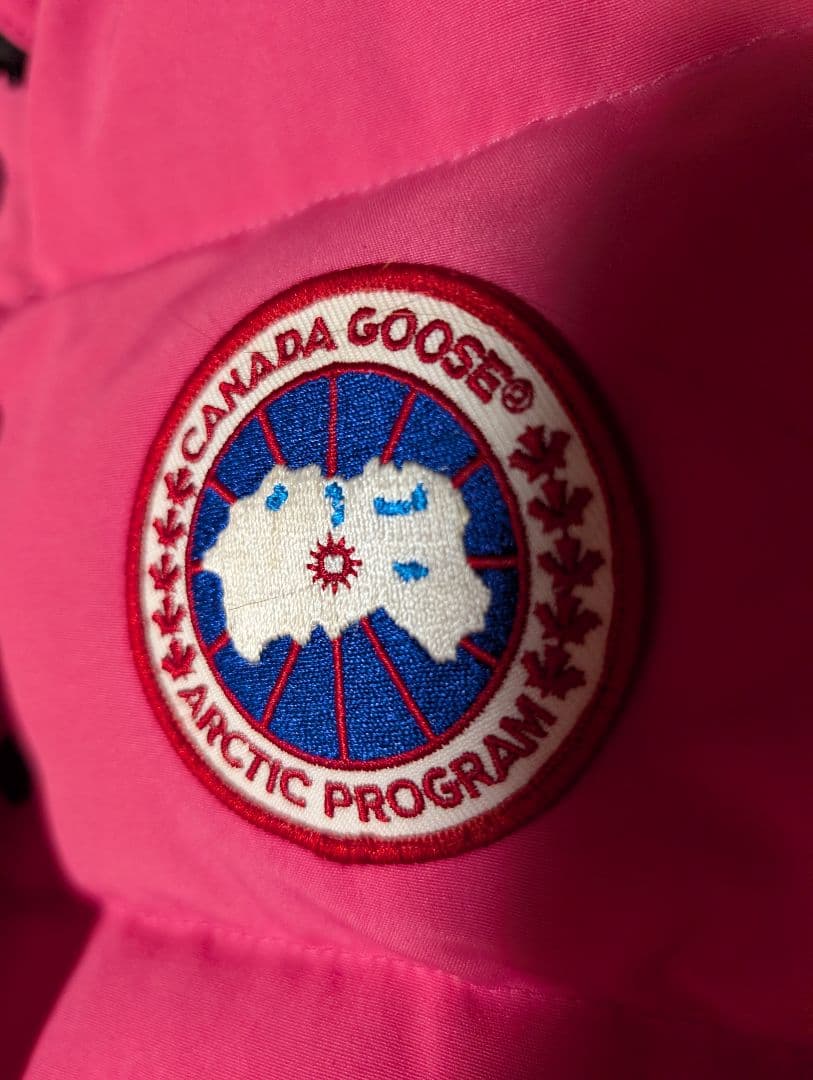 ハッピーさん専用　美品  ピンク ダウンベスト