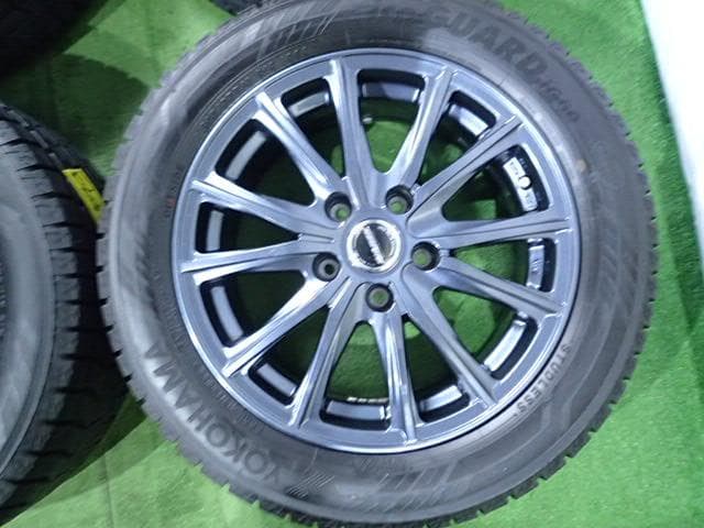 B1043【送料無料】スタッドレスタイヤ 205/55R16 4本セット